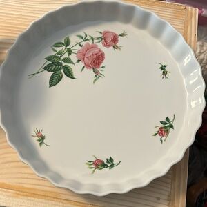 Christineholm ROSE tart quiche shabby cottagecore porcelain dish roses